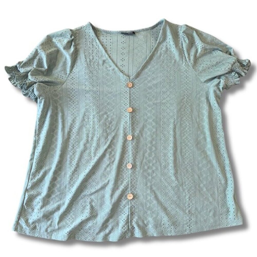 Plain Broderie Anglaise Shirred Puff Sleeve Button Detail T-shirt Plus 22 24